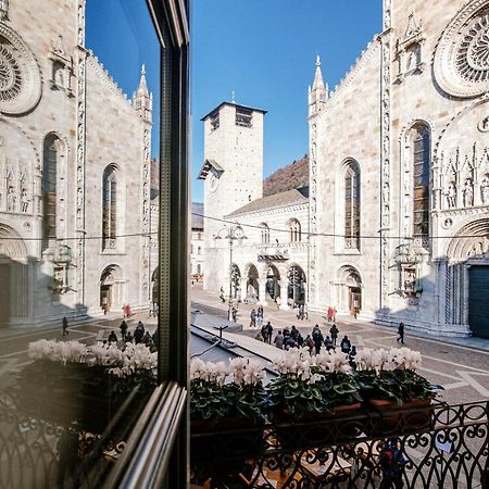 La Finestra Sul Duomo - The House Of Travelers Lejlighed Como Eksteriør billede